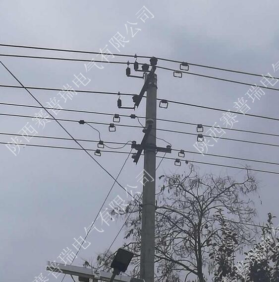 防雷過電壓保護器